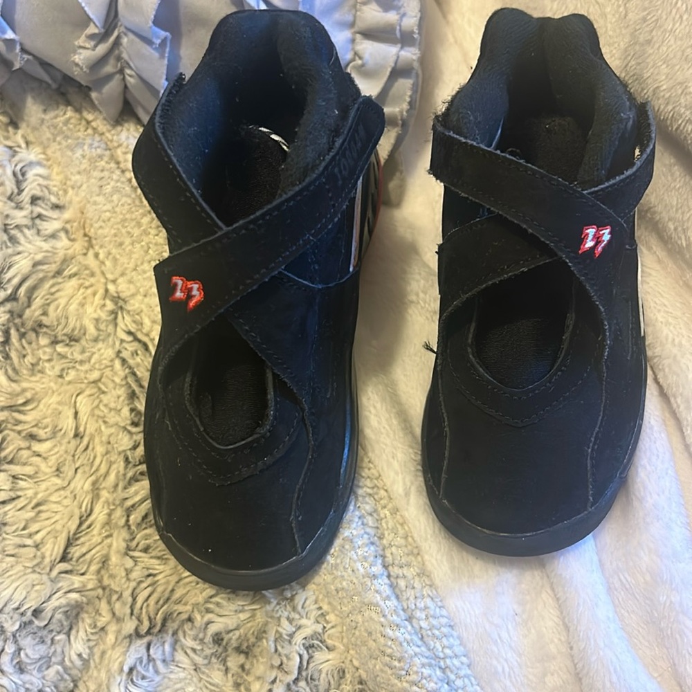 Pretty much new, only where a 4 times. No sole.